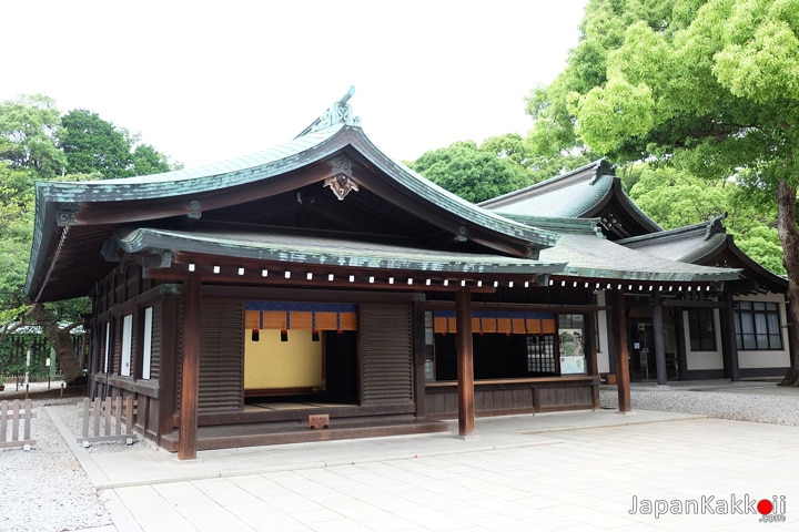 Meiji-Shrine-02