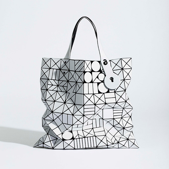 กระเป๋าคอลเลคชั่นใหม่จาก BAO BAO ISSEY MIYAKE พร้อมราคาเงินเยน
