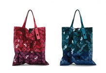 กระเป๋าคอลเลคชั่นใหม่ ปี 2017 จากแบรนด์ BAO BAO ISSEY MIYAKE BAO BAO ISSEY MIYAKE PRISM METALLIC