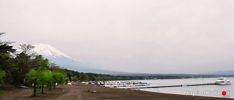 ทะเลสาบยามานากะโกะ (Lake Yamanakako)