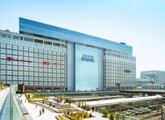 อิ่มอร่อยกับอาหารเลิศรส เพลิดเพลินกับการช้อปปิ้ง ณ ห้าง Shinjuku Takashimaya Shinjuku Takashimaya