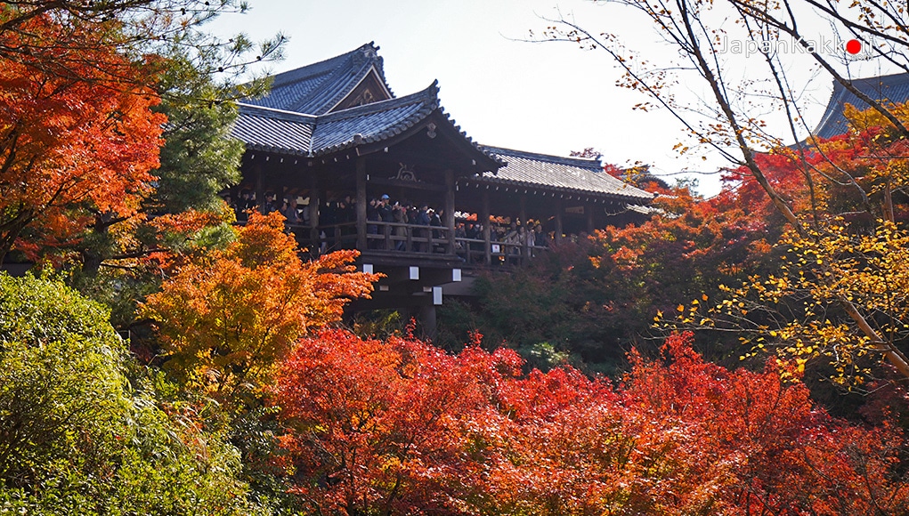 วัดโทฟุคุจิ (Tofukuji Temple)