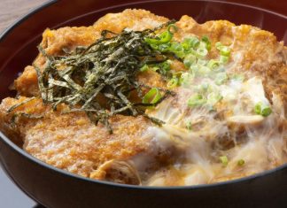วิธีทำคัตสึด้ง (Katsudon) & โอยาโกะด้ง (Oyakodon) อร่อยๆ สุดฟินด้วยตัวเอง! วิธีทำคัตสึด้ง (Katsudon)
