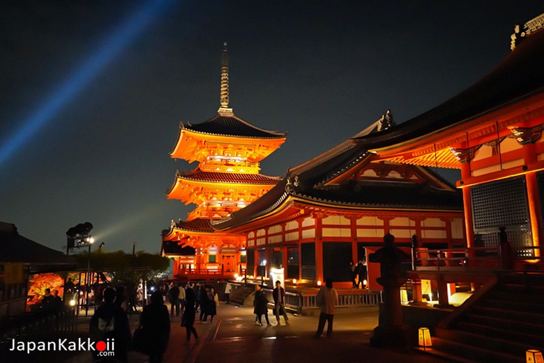 วัดคิโยมิสึเดระ (Kiyomizu-dera Temple)