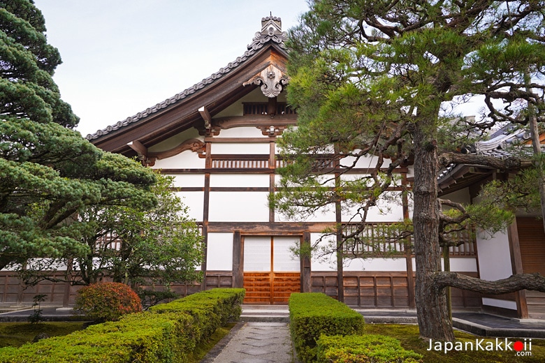 Kuri・Daigenkan (庫裏・大玄関)