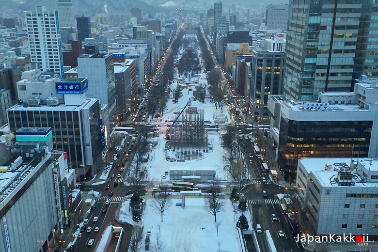 สวนโอโดริ (Odori Park)